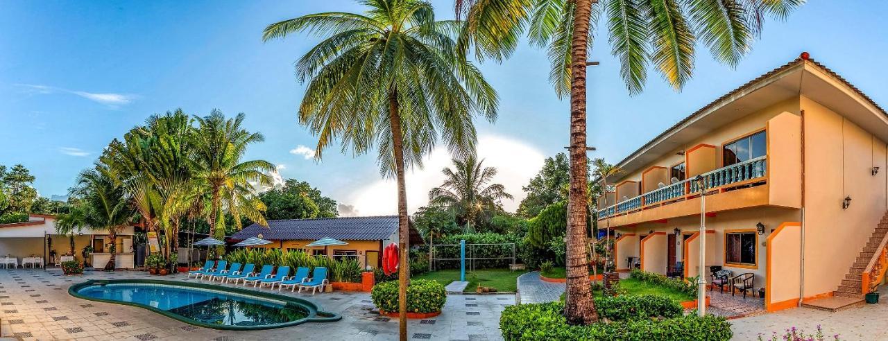 Coconut Resort Hotel Patong Exterior foto